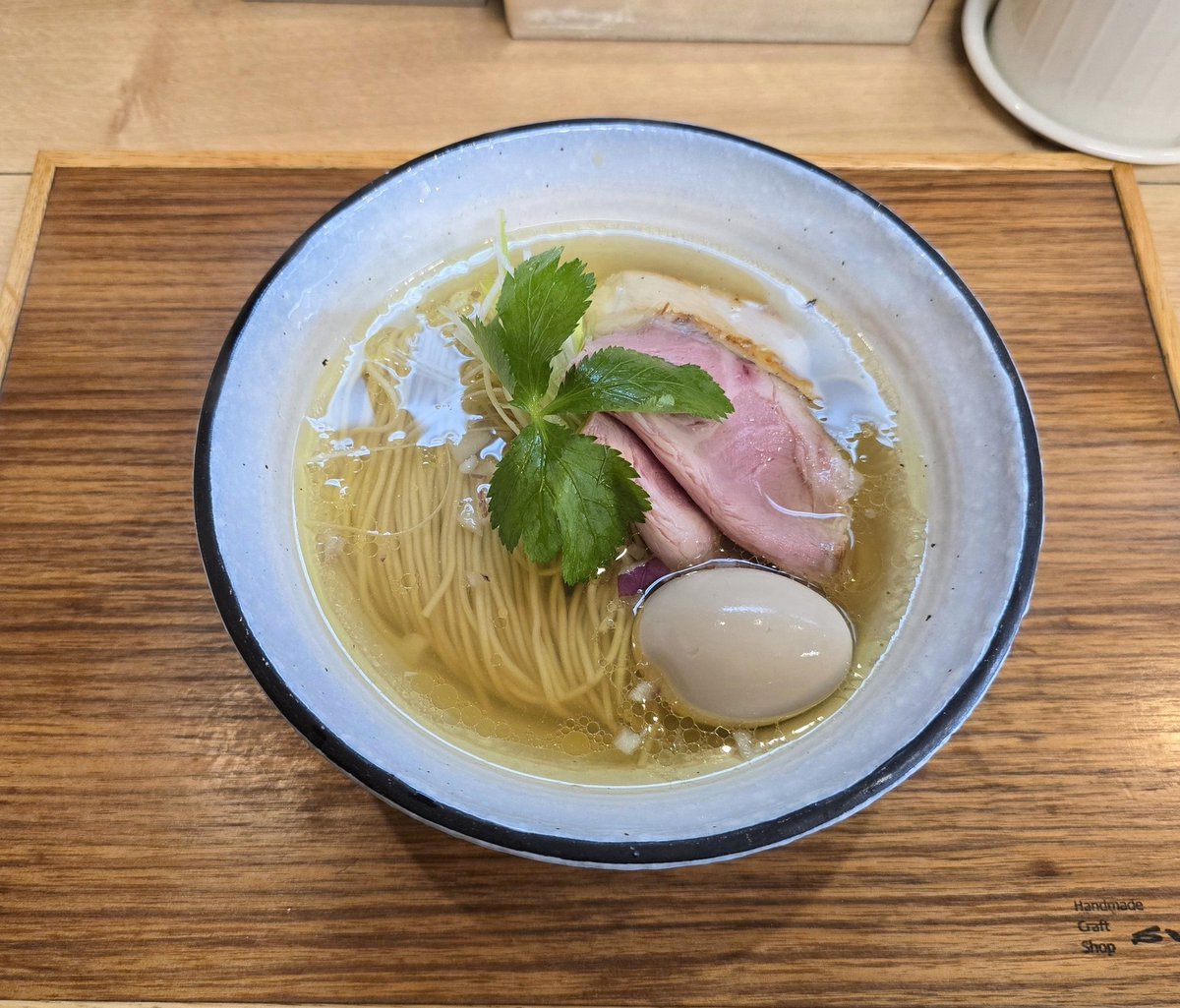かなまん tweet media