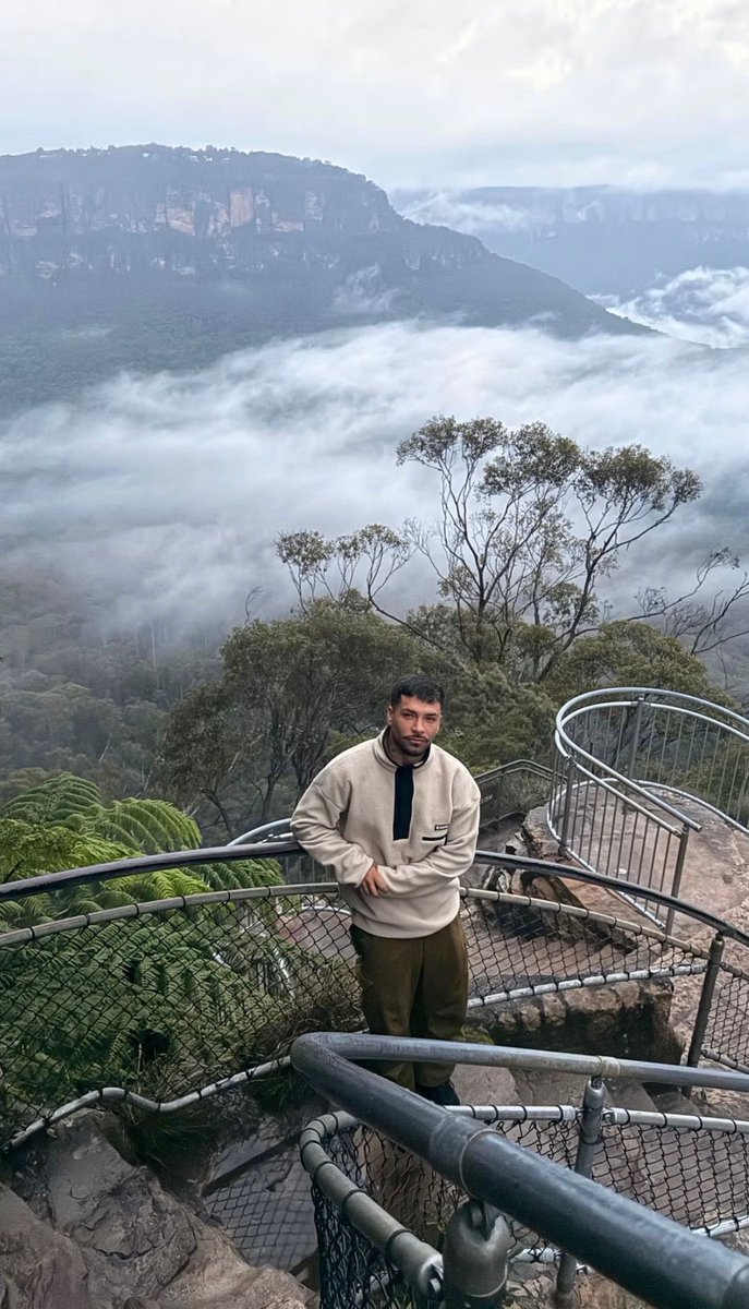 santilatino1's tweet photo. Even in the cold and rain we were able to heat up the Blue Mountains ⛰️🔥 https://t.co/EeUFH0a5AV