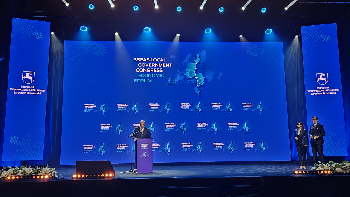 Adam60973457467's tweet photo. Dwa dni rozmów o gospodarce, bezpieczeństwie, kulturze i nauce w regionie Trójmorza za nami. VI Samorządowy Kongres Trójmorza w Lublinie (wysoka frekwencja i eksperci z 37 państw) pokazał jak ważny jest region i format Trójmorza, a w nim Polska jako jeden z liderów. Oby tak dalej! #3SI @FPSolidarnosci