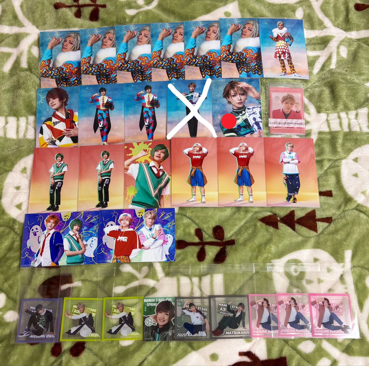 aaa24waffle's tweet photo. 【交換】エーステ 春夏 2026 ブロマイド ランブロ スクエアカード

譲)画像①〜③

求)画像④
コンプの為全て各1づつ求めております

郵送交換のみ
纏めての方優先

🔴至は2〜の纏めての交換優先
スクエア千景にはご不快でなければこちらから2〜3点提供可能です

1枚からでもお気軽にお声掛けください https://t.co/R37uAt8RK0