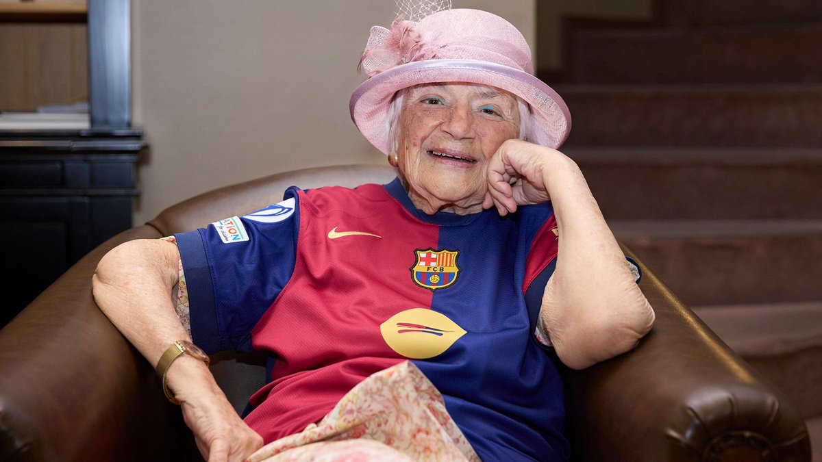 JoanPonsiPons's tweet photo. -T'agradaria que Espanya guanyés el Mundial?
-M'agradaria més que Catalunya guanyés la independència. https://t.co/nTjmTE6mRG