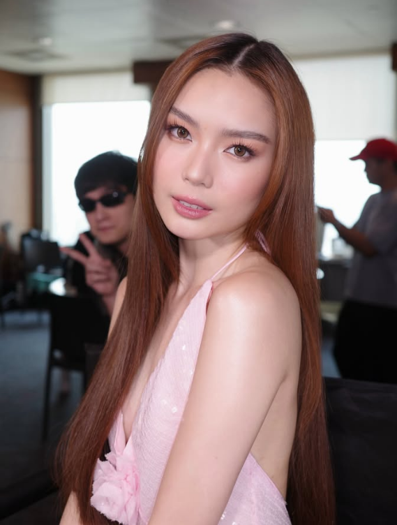 withlozol's tweet photo. Ang ganda mo carrel! And hello po sa watermark mo haha 

source: zee_ghielmetti

#FrancineDiaz #FranSeth https://t.co/atUojPhybQ