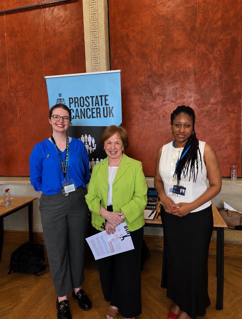 ProstateUKVoice's tweet photo. We were pleased to participate in a drop-in event hosted by the Northern Ireland Cancer Charities Coalition in the Northern Ireland Assembly yesterday. https://t.co/Jt5JZzWTRJ