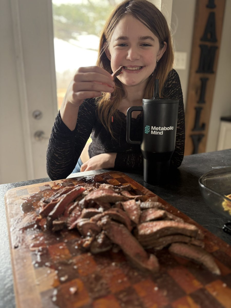 Kristina Cook tweet media