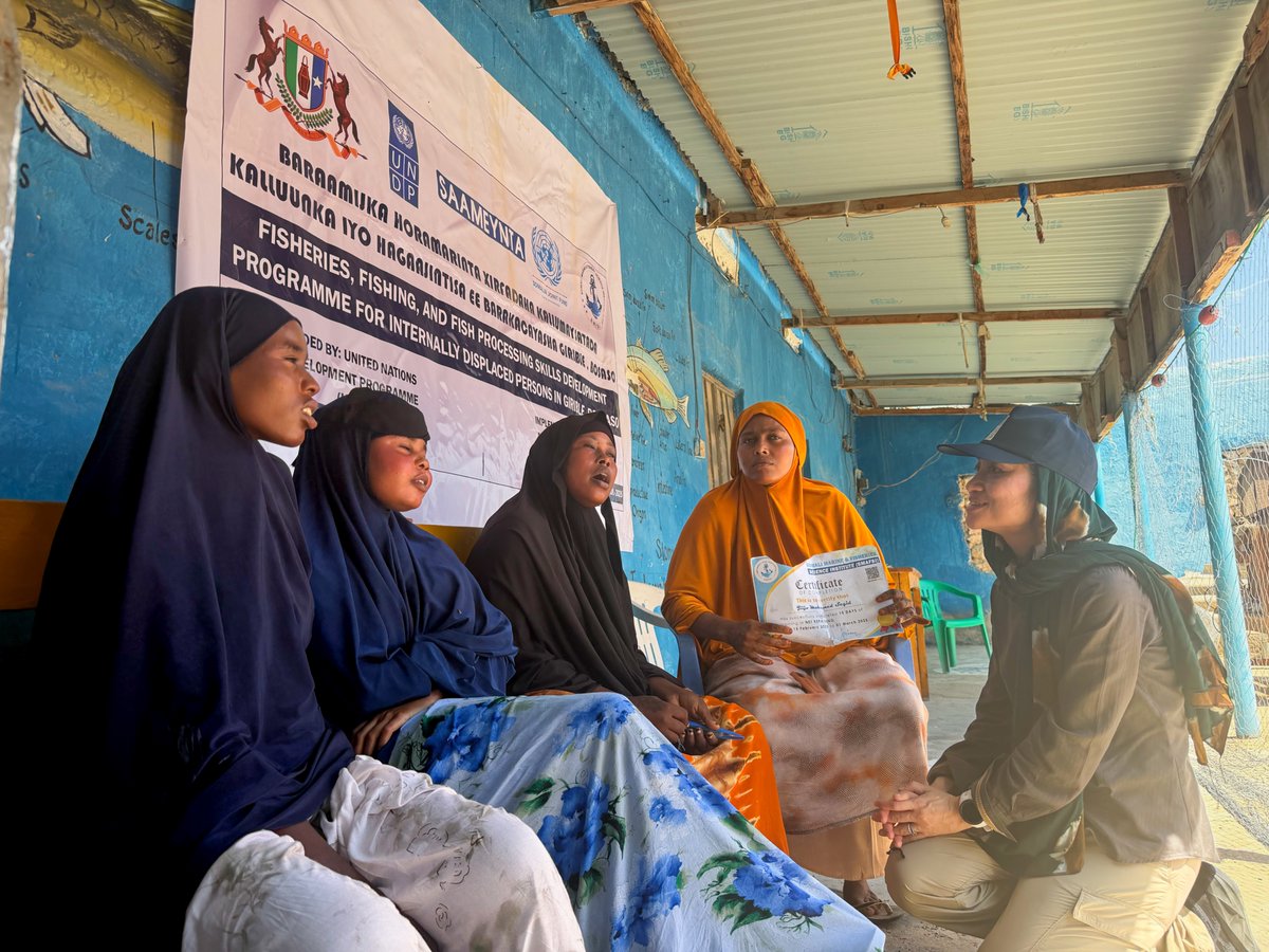 shokonoda's tweet photo. In Somalia recently, I met displaced communities rebuilding their lives, hopeful about their future.
Support from 🇨🇭 @SwissDevCoop to Internal Displacement Solutions Fund #IDSF is enabling recovery for 128,000 Somalis.
🙏🏻Grateful for the partnership.
https://t.co/AdwBZv7upJ https://t.co/vuCXGBSaHw