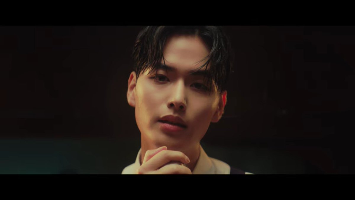 cherrymnggk's tweet photo. shutuppp I'm loving ittttt 🕺🕺

https://t.co/CcWPCtj0WF

#ShunNakanishi  #アイロニカル #ShunNakanishi_アイロニカル https://t.co/VglDdeTh0Z
