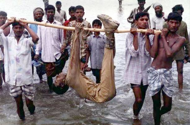 AverageKak's tweet photo. @centuryofthep stop making scenarios to comfort yourself kkkracka
This is what happens to hindus and indians when they try to fuck with us
Kinda similar to what happens to piglets on bothsides of the Ukkkraine Brapussia war https://t.co/n7sWGKeL3e