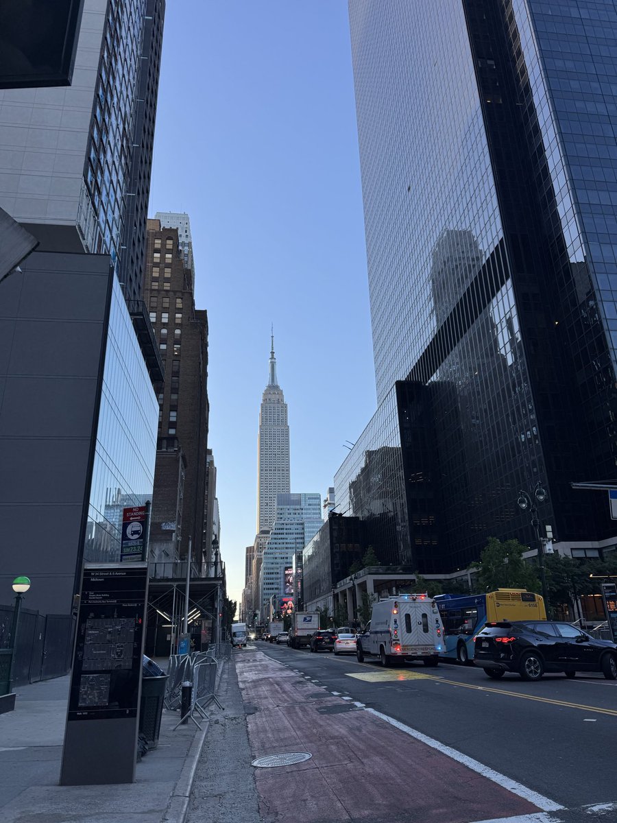 dennisachen's tweet photo. Glad to be in Midtown Manhattan (New York City) after a long time. https://t.co/LO9al5bK0n