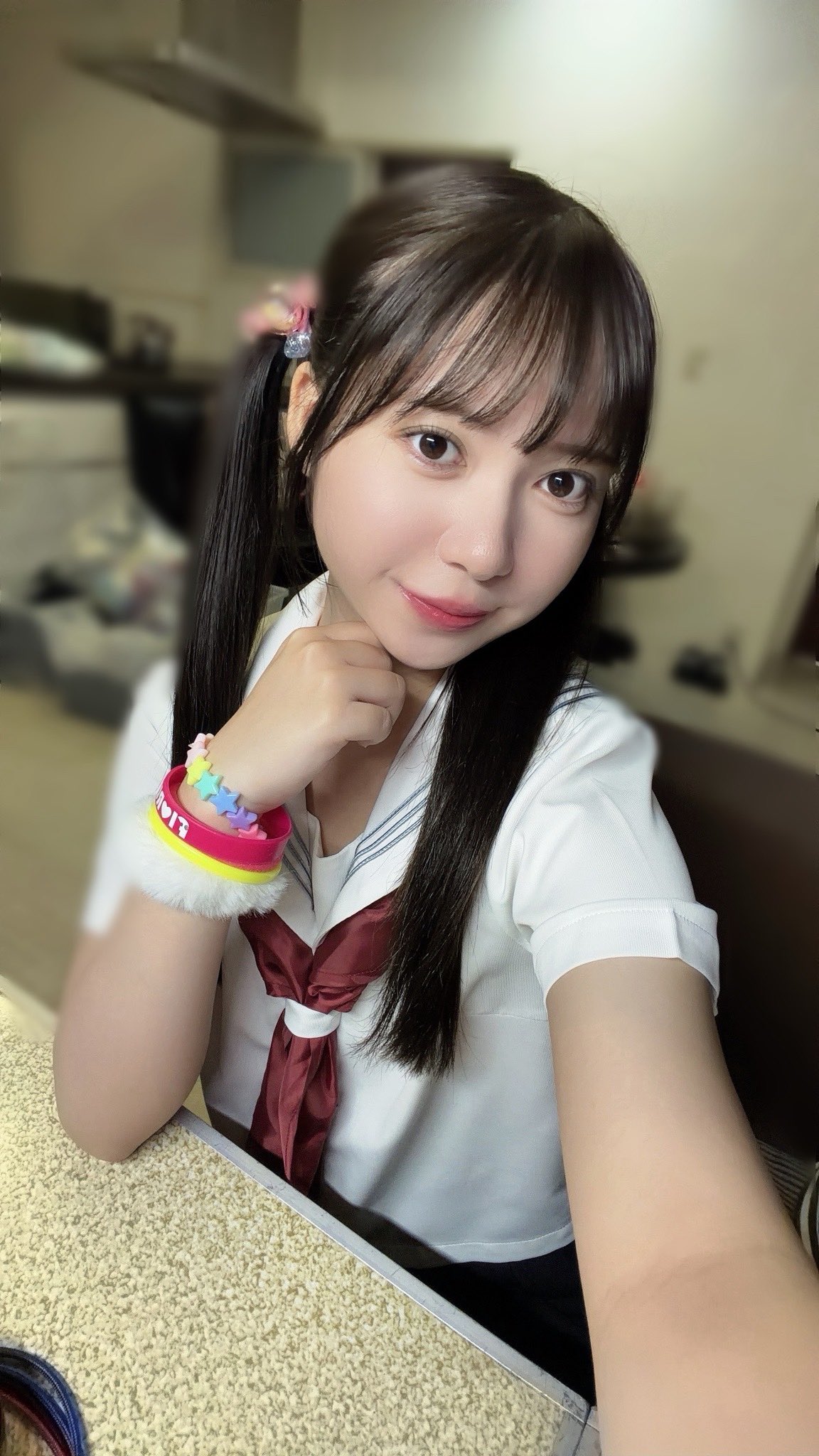 咲月ひな