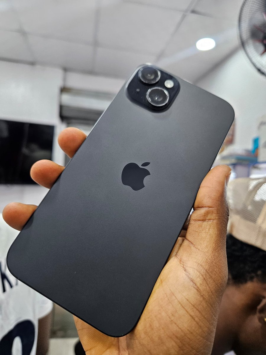 Zgadgetss's tweet photo. UK iPhone 15 plus 128GIG
E-sim unlock BH 88% - ₦670,000 https://t.co/cR4RLziy9j