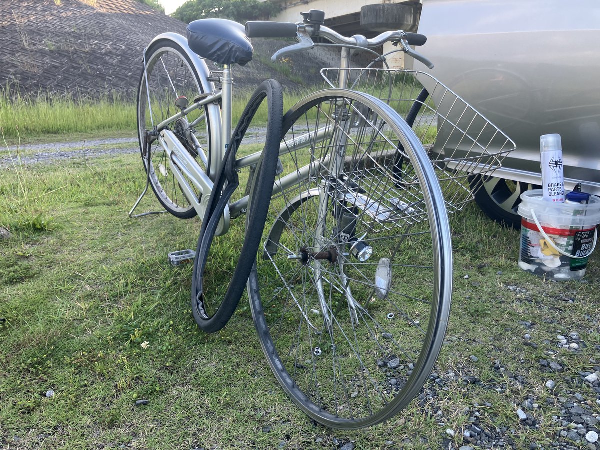 tomozin's tweet photo. T-Formula 一般車修理行いました🛠️ https://t.co/bBlzwnZWd4