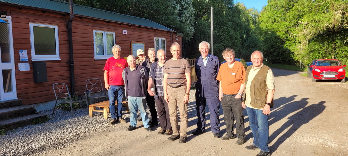ScottishMSA's tweet photo. SMSA visited Glenurquhart MS &amp; discussed insurance, premises, health, funding, their new dust extraction system &amp; Shed-Wise sessions. 

The Shed's new kindling machine is creating 20 bags per hour &amp; they're busy making benches &amp; planters for the local mobile barber! 👍 https://t.co/DZitbZrM0h