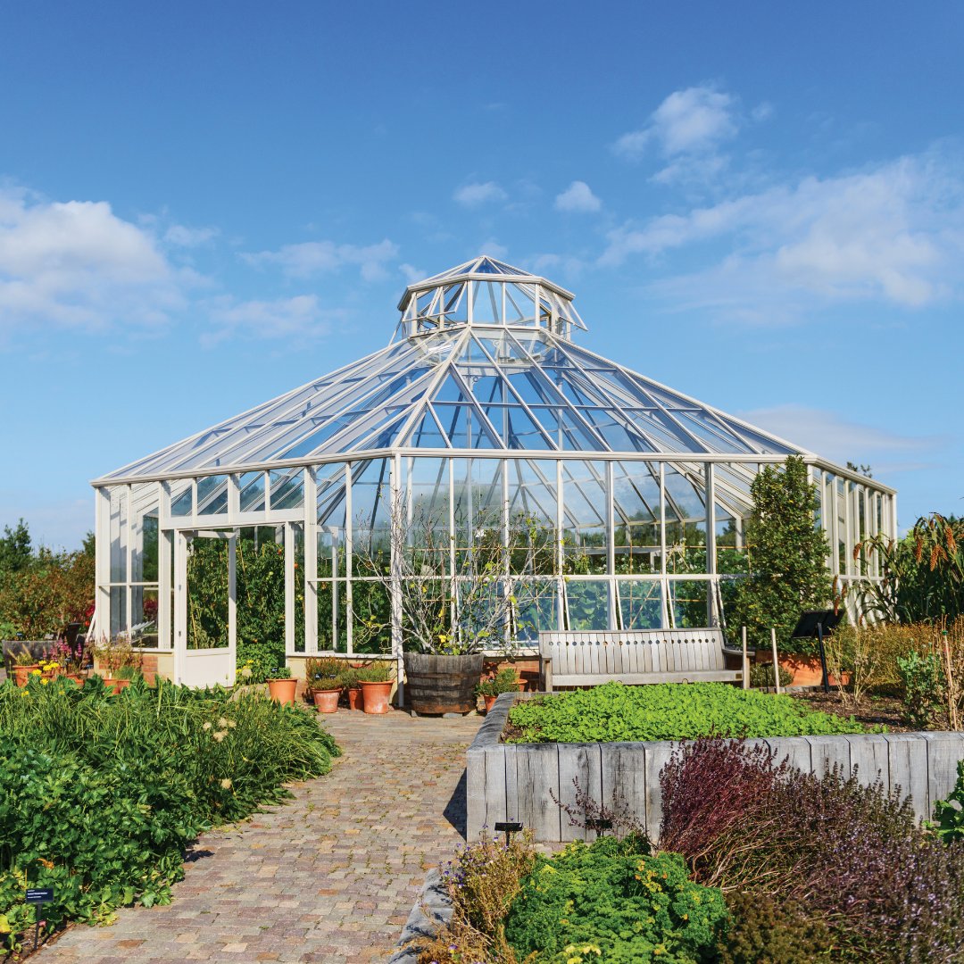 Hartleybotanic's tweet photo. We’re proud to have been chosen by the RHS, with our Greenhouses and Glasshouses showcased and used daily within some of their most beautiful gardens.

Bespoke Octagonal, RHS Hyde Hall, UK / Bespoke Glasshouse, RHS Garden Harlow Carr UK / Opus Grand Botanic, RHS Rosemoor, UK https://t.co/uvbLiQ36cF
