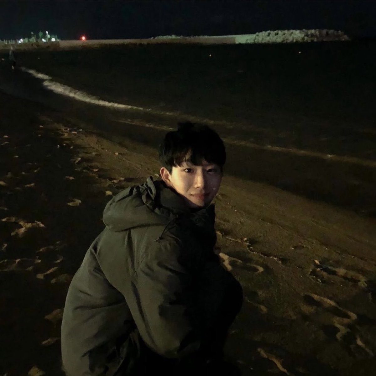 와쿠 tweet media
