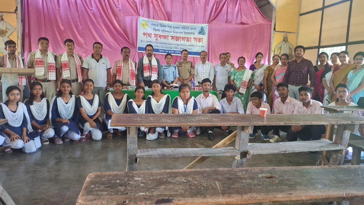 DtoNagaon's tweet photo. A Road safety awareness campaign had been conducted today(29-05-2026)at Bebejia Pandit Kanak Sharma Higher Secondary School, Nagaon by DTO, Nagaon https://t.co/SrPCSCkEkS
