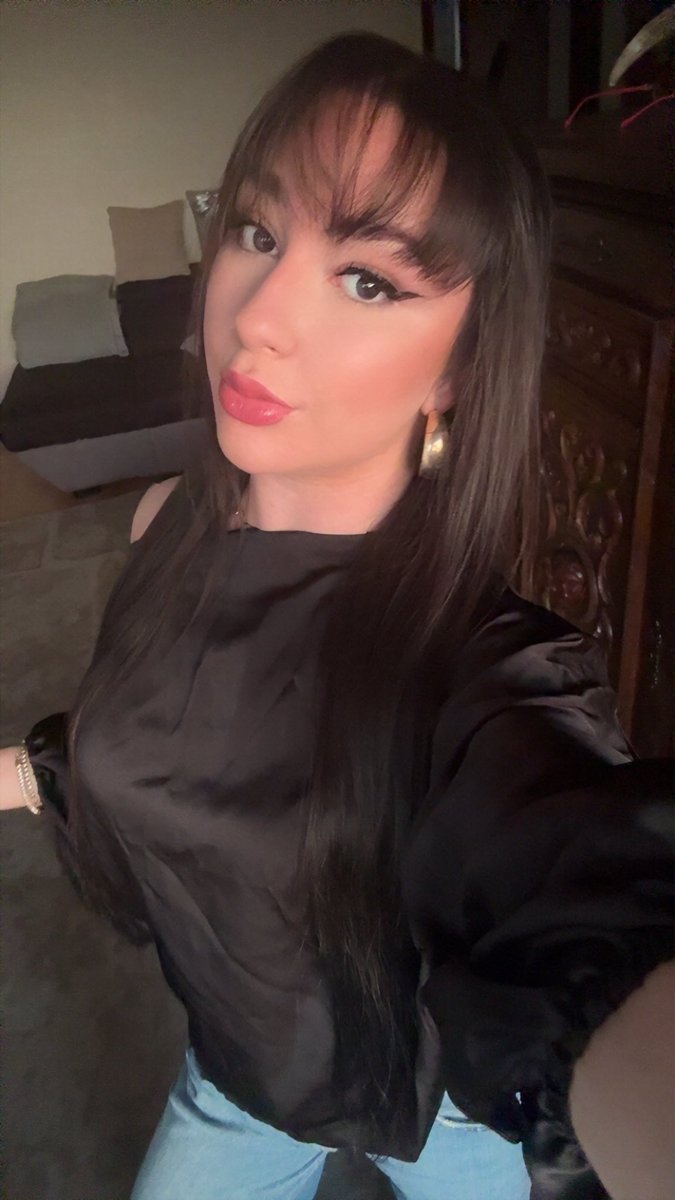 GODDESS🫰🏼💸 tweet media