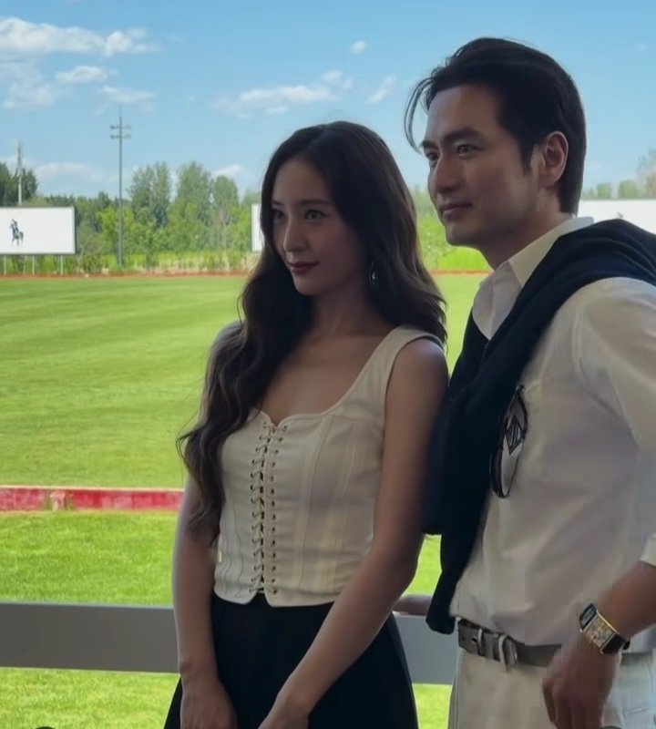 puji_eny's tweet photo. #leejinwook
#leejinuk
#krystal
#ralphlaurent https://t.co/TjCbfnTJ5L