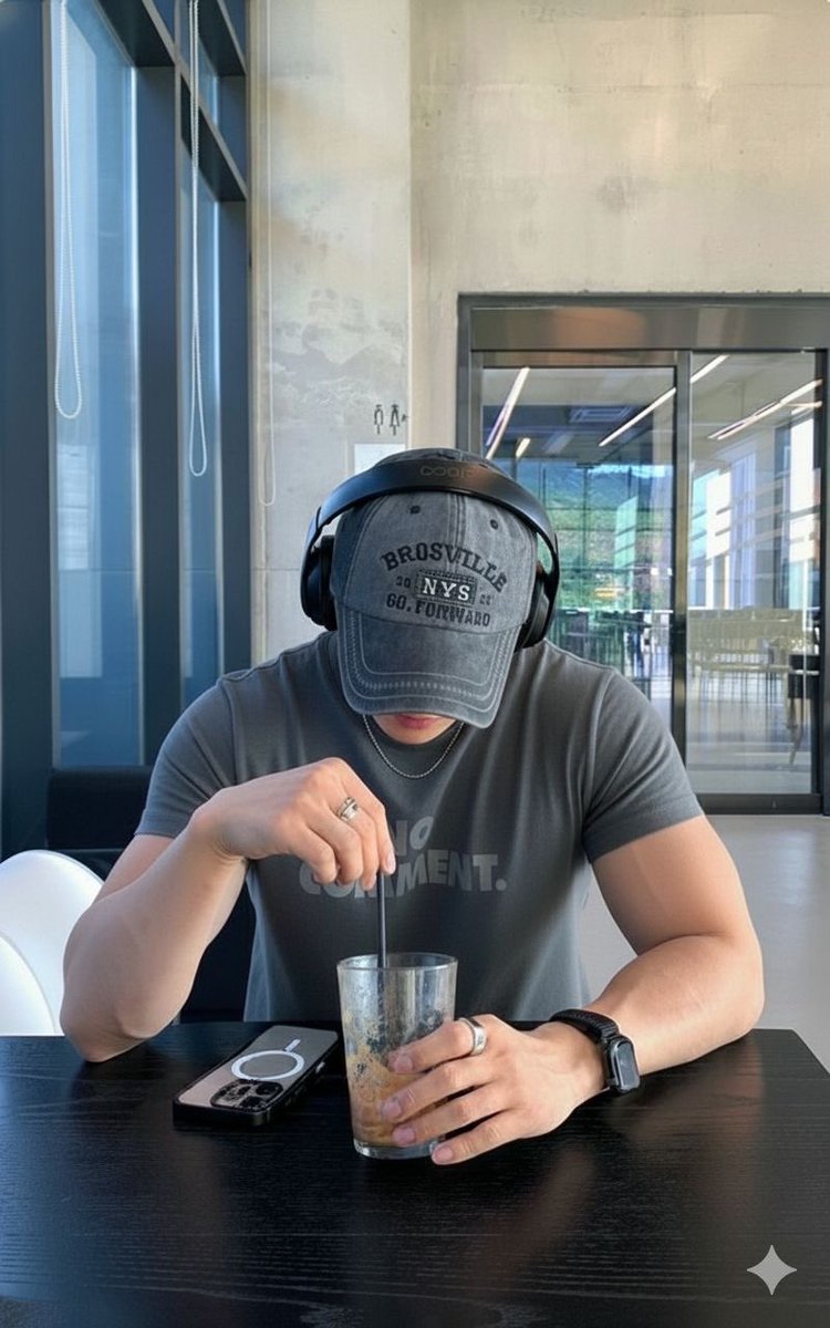 Dea_rMen's tweet photo. If you really loved yourself, you’d quit p*rn, stop gaming, get fit, eat clean, dress better, read more, and build a real life. https://t.co/fTzzWI7UC5