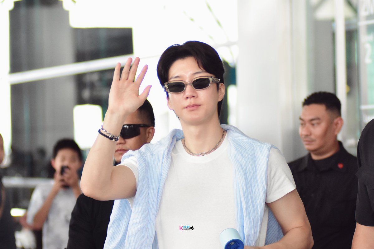 MyKpopHuntress tweet media