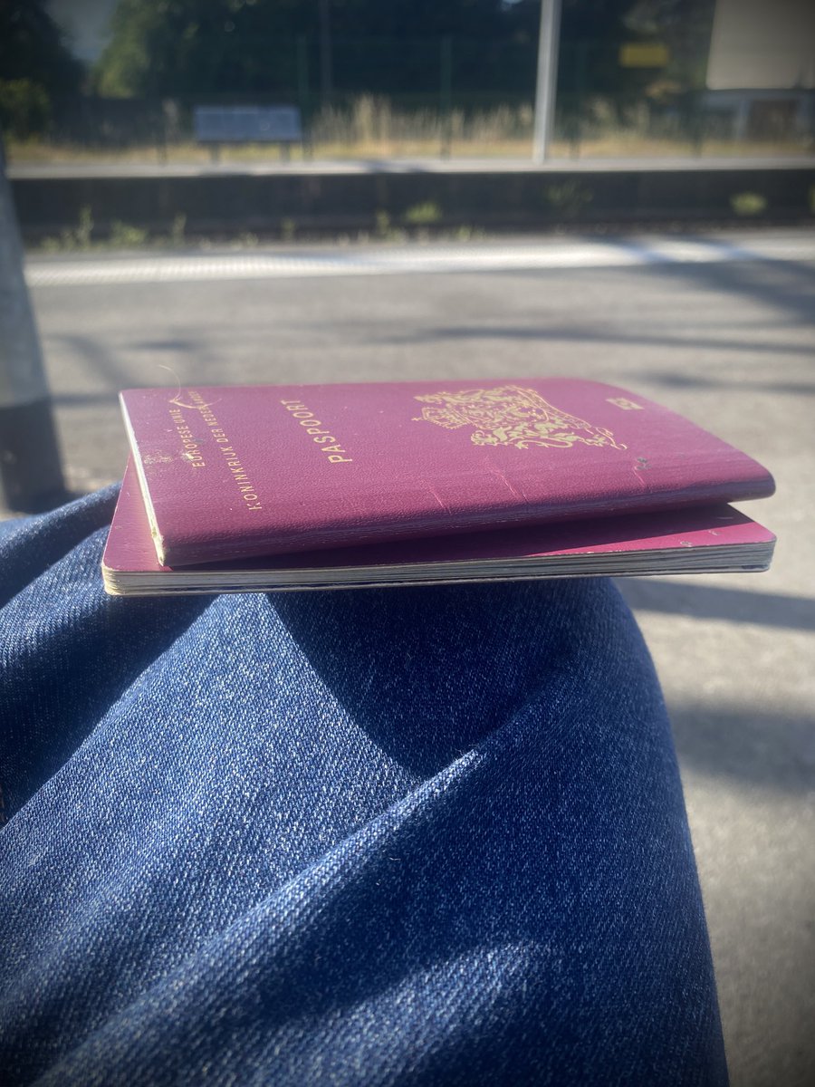 bootifulgame's tweet photo. földön és vízen https://t.co/I1xkW3trgn
