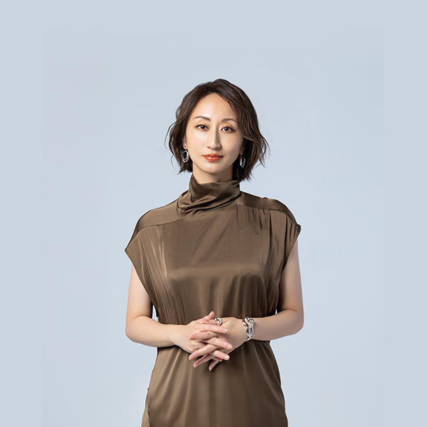 aNN10ch's tweet photo. 5月31日（日）深夜1時50分放送 

a-NN♪
https://t.co/3XJTmOopxS

MC：Ms.OOJA
三重県出身。宇多田ヒカルや美空ひばりも同���特性を持つ"人にヒーリン��効果を与える声"と言われている「1/fのゆらぎ」のシルキーボイス。オリジナル楽曲に加えカバー曲も人気。

#SCANDAL #Faulieu #MsOOJA https://t.co/6YnanPcMyO