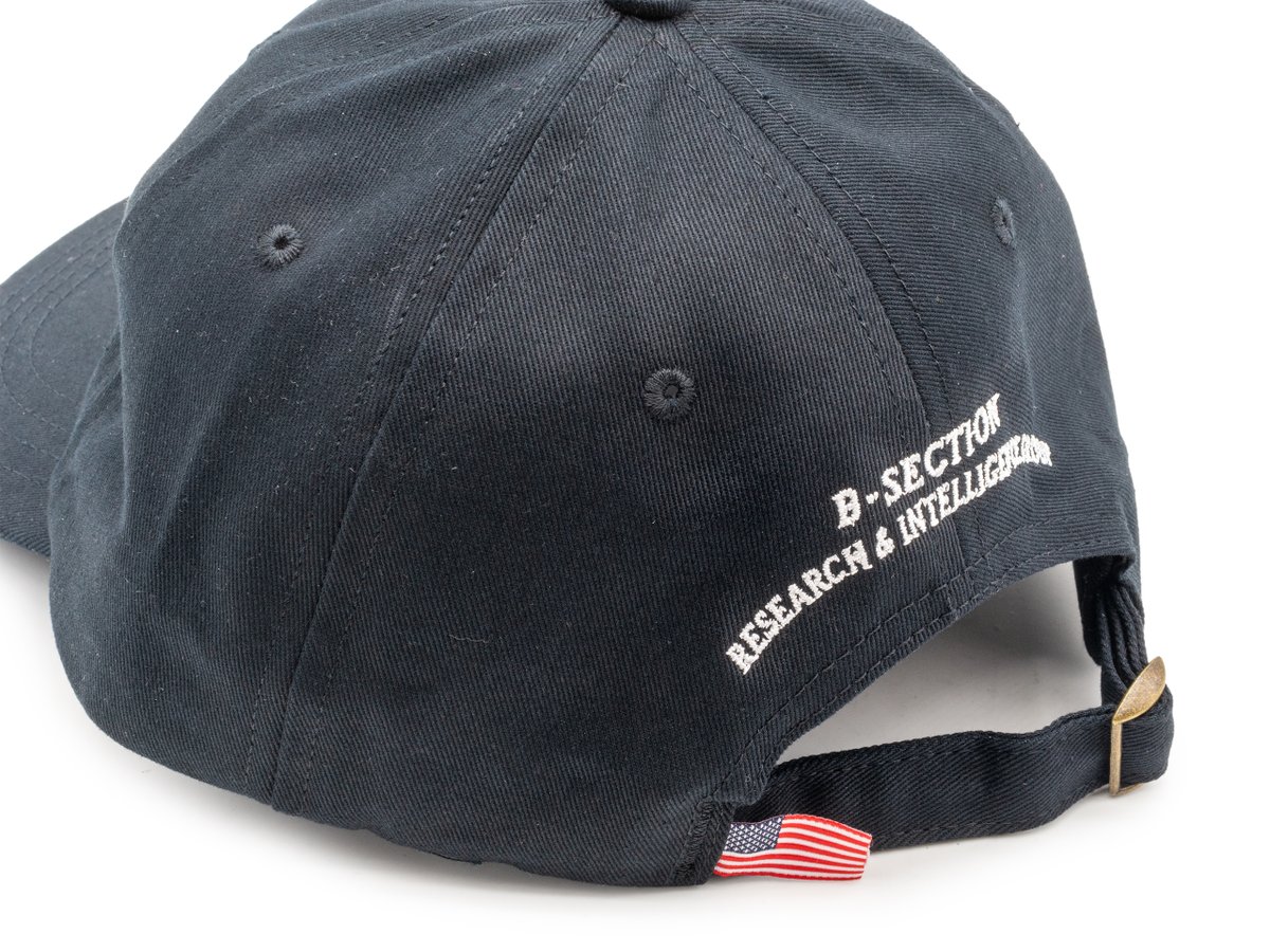 bseccomic's tweet photo. hats are BACK! and made in AMERICA!

https://t.co/gCvZSCaRvc https://t.co/qJLBu1EPPk