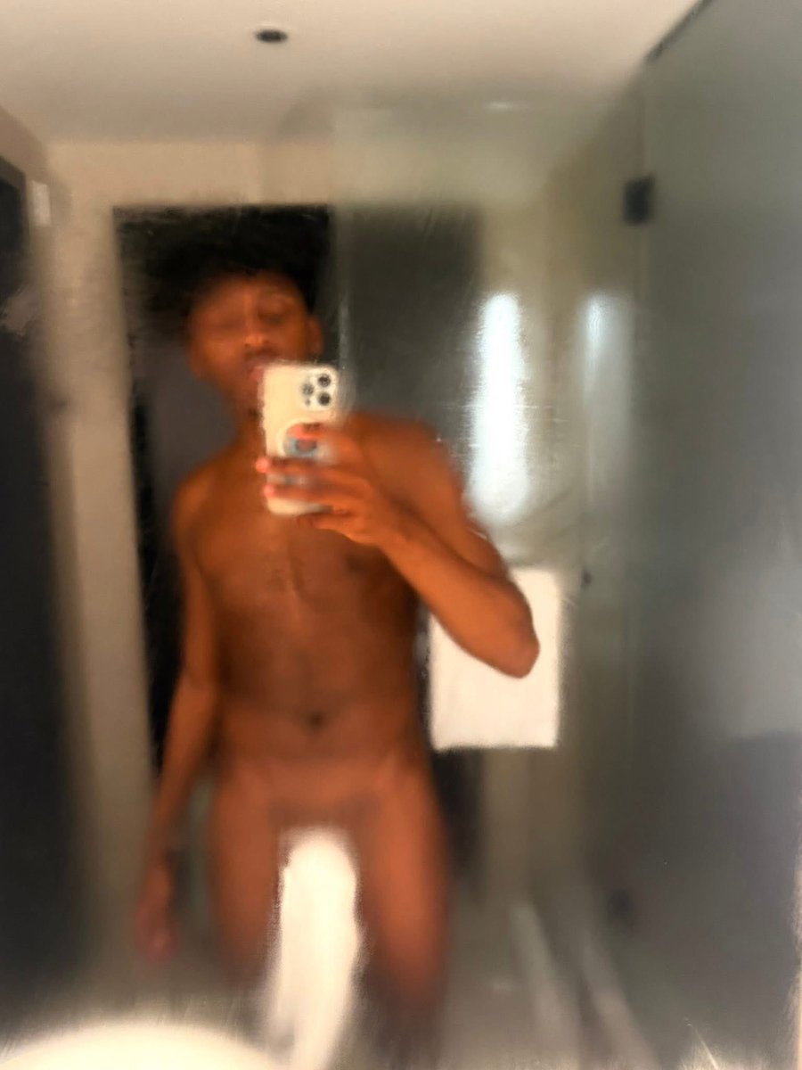 DaBiggest236's tweet photo. Who up ? 📲 Hml https://t.co/PNBemlHOe0