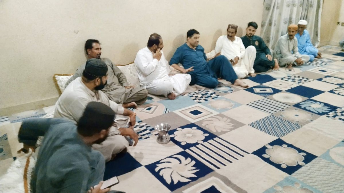 TeamAmanMasood's tweet photo. معاون خصوصی وزیراعلی سندھ و نائب صدر پاکستان پیپلز پارٹی کراچی ڈویژن سابق ایم پی اے امان اللہ مسعود سے عیدالاضحی کے  دن  پیپلز پارٹی کے کارکنان اور حلقہ کی عوام سے  ملاقات کی۔

 #advoisertocm #CMSindh  #pppkarachidivision #vicepresidentppp #ExMPA @AmanMasoodKhan https://t.co/BAfL3Zz1Vz