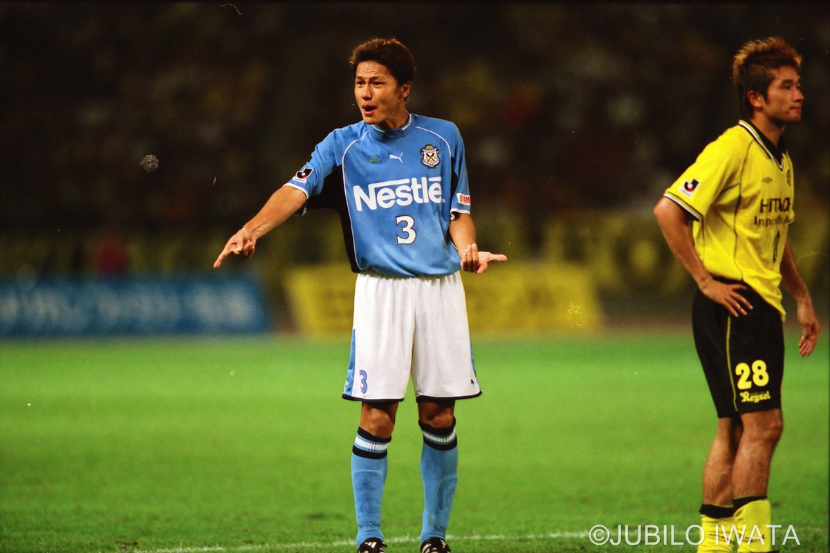 Jubiloiwata_YFC's tweet photo. #Jリーグ 功労選手賞 受賞🎊

2000年から2002年までジュビロ磐田でプレーした #大岩剛 さんが、功労選手賞を受賞されました👏

ジュビロ磐田の一員として戦った大岩さんへ、クラブ一同、心よりお祝い申し上げます。

おめでとうございます🎉

#ジュビロ磐田 #jubilo https://t.co/JxjzCjUpcC