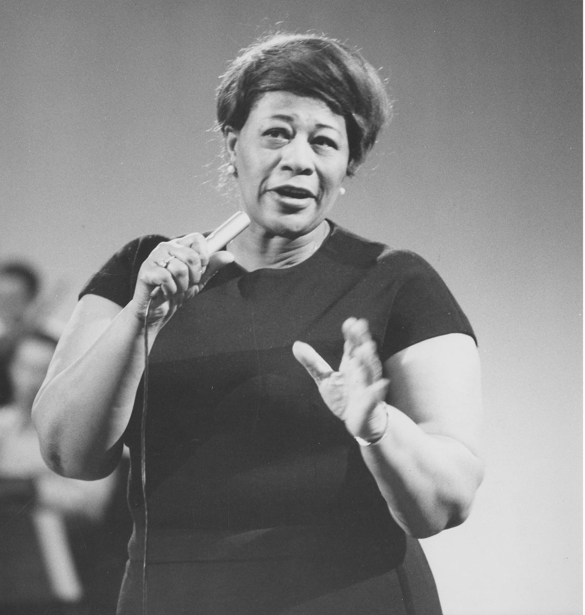 BraxM's tweet photo. Queen of Jazz... 
Ella Fitzgerald pictured on 23 April 1965 by Don Smith for @RadioTimes. There's a chance to see Ella performing at Ronnie Scott's Jazz Club in 1974 on BBC Four tonight at 11.05pm. https://t.co/sdVOSyOhH2