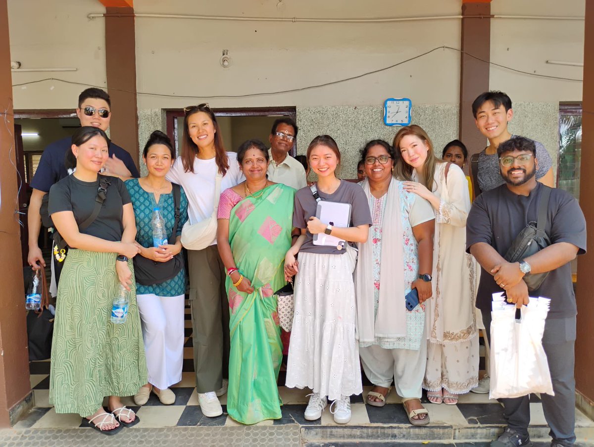 PadmalathaTDP's tweet photo. Attended the International Menstrual Hygiene Day programme as Chief Guest at Asha Jyothi Mentally and Physically Challenged Home. Interacted with adolescent girls on the importance of menstrual hygiene and distributed sanitary pads to girls #MenstrualHygieneDay https://t.co/vgzB6TELSB