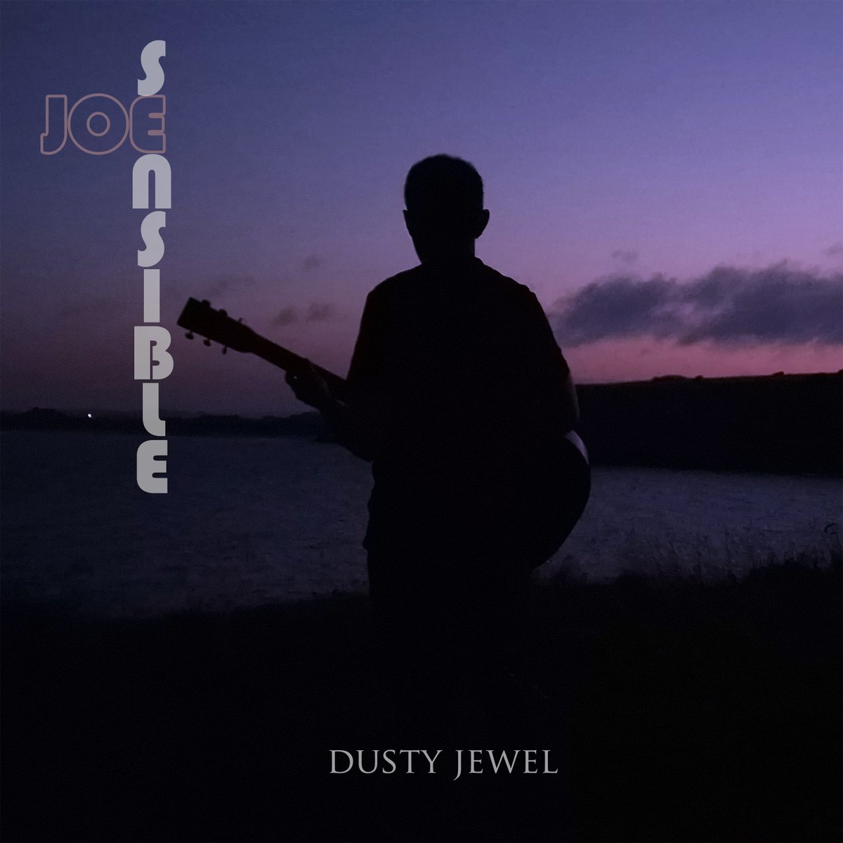 JoeSensible's tweet photo. I try to make music where the lyrics and arrangement come together to get the raw emotion of my song across. I am really happy with my latest release Dusty Jewel. It starts intimately and gently but it might surprise you! 🎹 ➡️ 💥 🎵

🎧 Listen here: 
https://t.co/sHqbr8Ymnw https://t.co/b01zcTNJJA