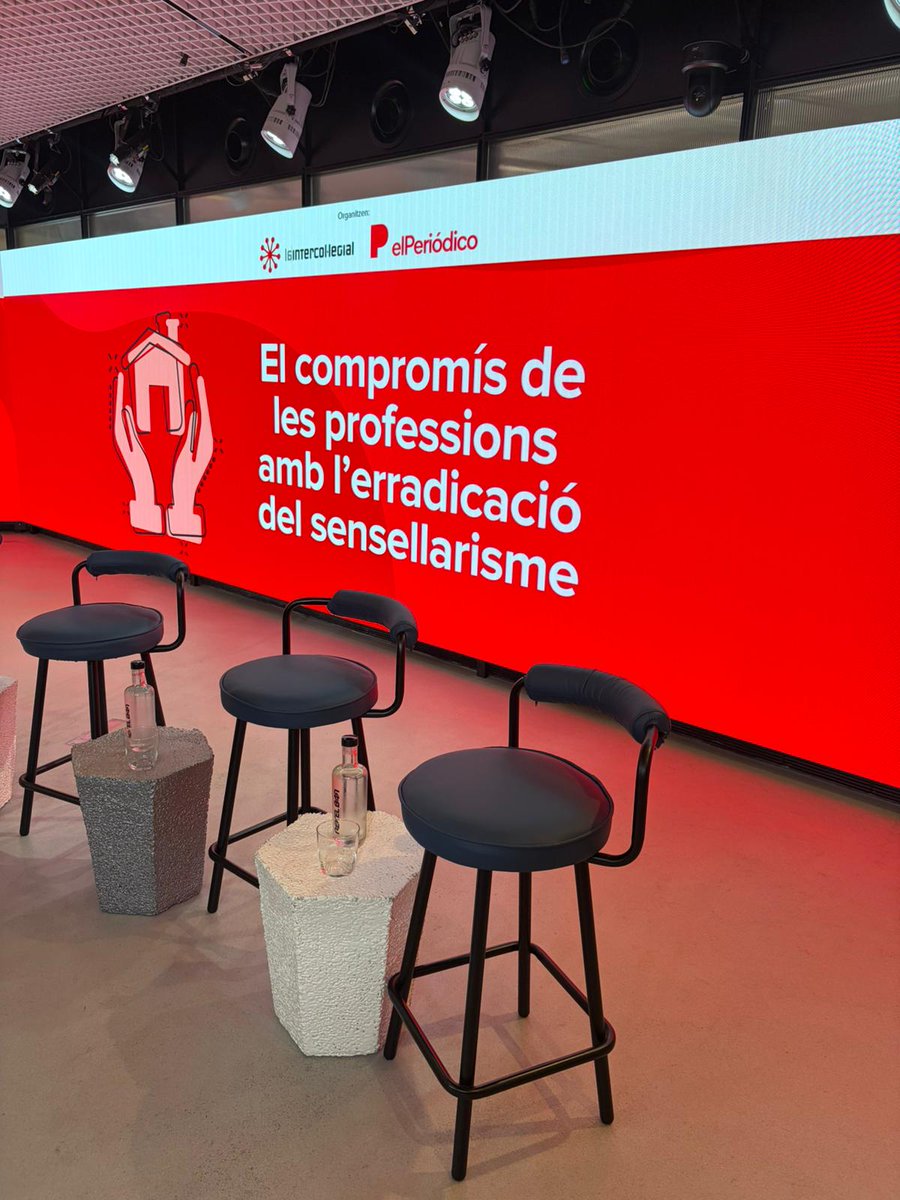 xacama's tweet photo. Agenda @ceesc_cat Tribuna de les Professions: "El compromís de oes professions amb l'erradicació del sensellarisme" @LaIntercolSuma @elperiodico_cat https://t.co/AY1JPq5nuU