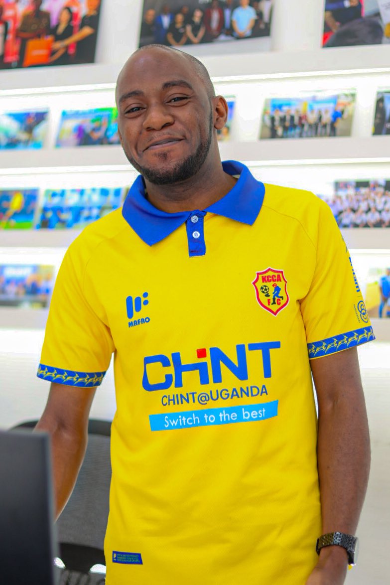 ChintUganda's tweet photo. Real fans wear local jerseys with pride! 💪⚽
KCCA FC spirit powered by Chint Uganda ⚡
Are you repping your team colors today?
#KCCAFC #ChintUganda #LocalJersey #SwitchToTheBest https://t.co/GvfkidixRr