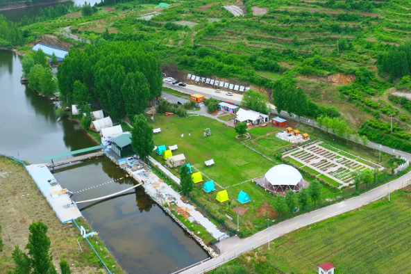 ElbertHarry2024's tweet photo. This weekend, want to go somewhere with mountains and water, a gentle breeze and a starry sky? The answer lies in Gangcheng. https://t.co/yMy1jGhIdT
