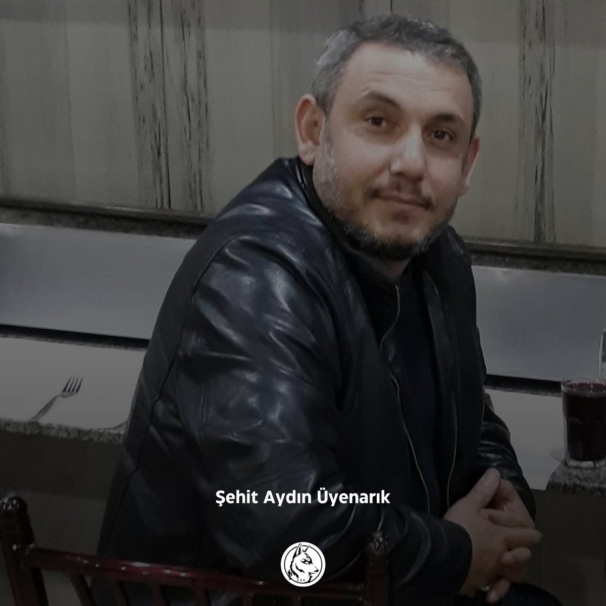 ŞEHİDİN VAR TÜRKİYE” 1 Kasım 2025 tarihinde görevi sırasında geçirdiği trafik kazası sonucu ağır yaralanan Polisimiz Aydın Üyenarık, tedavi gördüğü hastanede Şehit oldu. Türk milletinin başı sağ olsun.