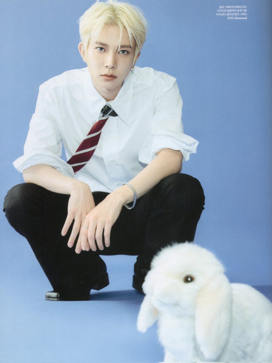 snowflakehee's tweet photo. E - BUNNY(A.K.A BOSS)
#EVAN #희승 #李羲承 #HEESEUNG #ヒスン https://t.co/A4dY02KSJu