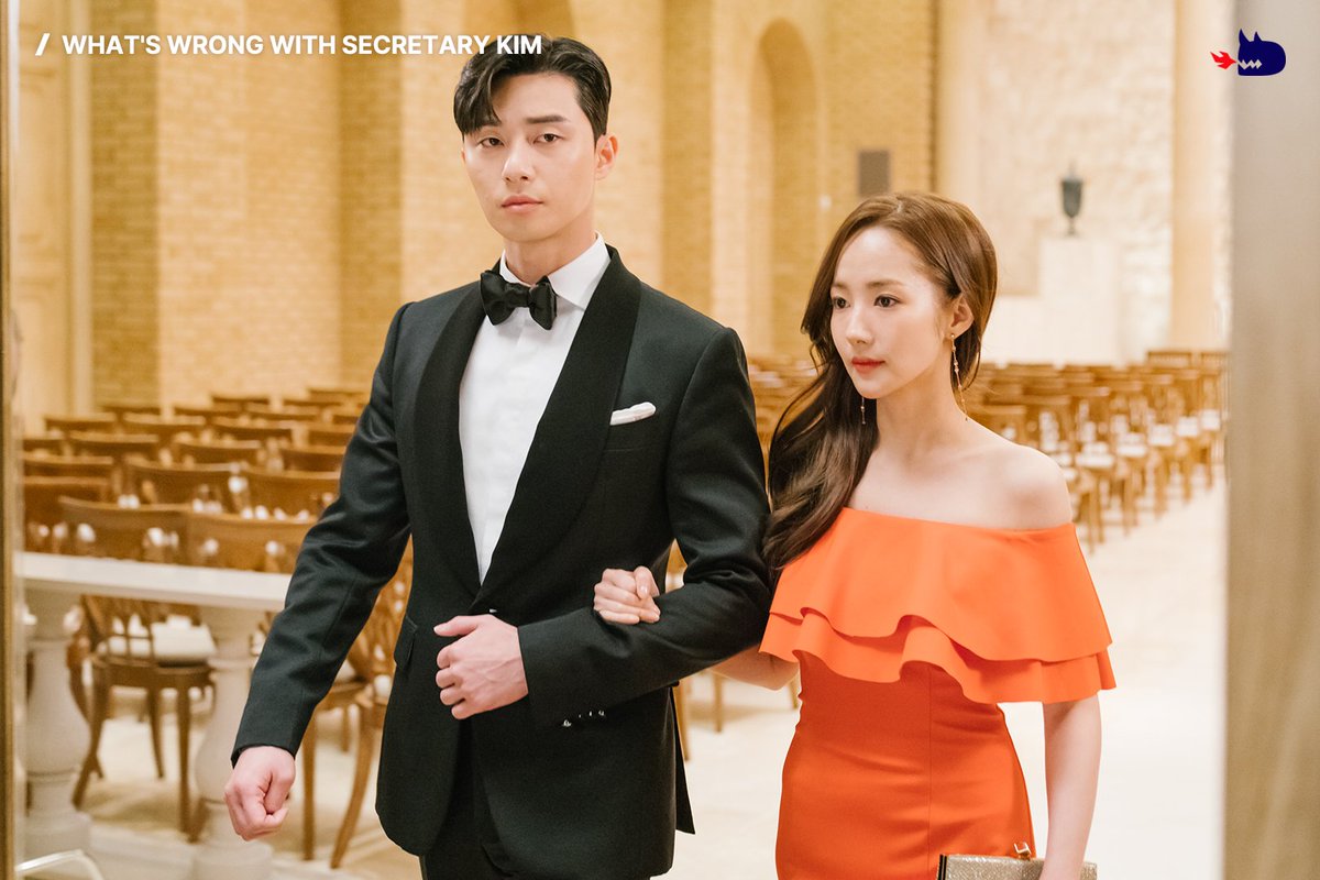 studiodragonKR's tweet photo. Forever iconic office rom-com with a lethal aura💘
Celebrating the 8th anniversary of the drama of your lifetime, #WhatsWrongwithSecretaryKim

#스튜디오드래곤10주년 #어쩌면당신의인생드라마 
#StudioDragon10th #DramaofLifetime https://t.co/x1WJkMkh36