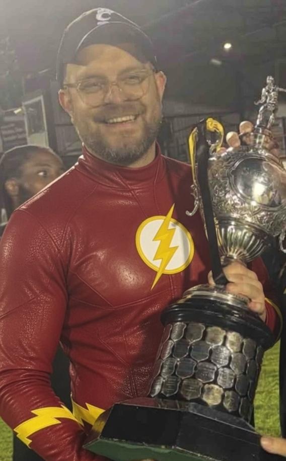 westfield_fc's tweet photo. Happy birthday @DoddsyBaby⚡

🟡⚫

@IsthmianLeague

#westfieldfc https://t.co/KBaRwqKRyr