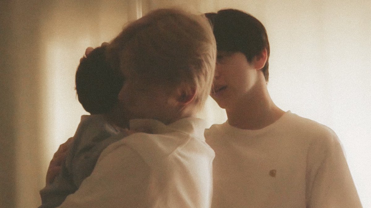 yeonbindiary's tweet photo. at the end of the day... ♡ https://t.co/vpil2hkhJF
