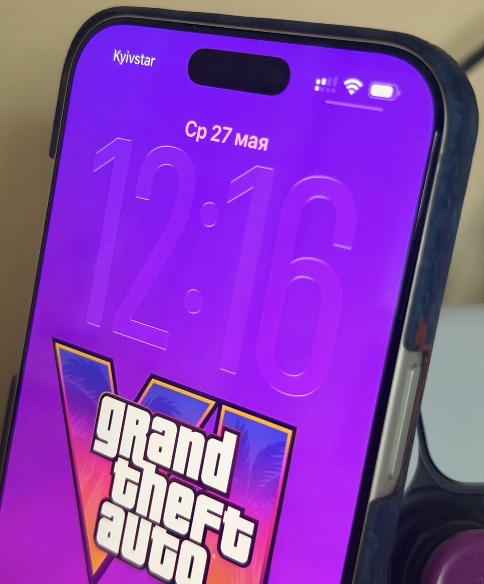 SpaceWall's tweet photo. Grand Theft Auto VI👾 #ipwall #ios26 #айос26 #wallspace #обои #iphone17pro #iphoneair #spacewall #4Kwallpaper #LockScreen #iphone16pro #Wallpapers #DepthEffect #iphone17 #ios18 #4k #iphone16 #iPhone17ProMax #spatialscenes #wallpaperfree #iphonewallpapers https://t.co/qKlE92AQeF