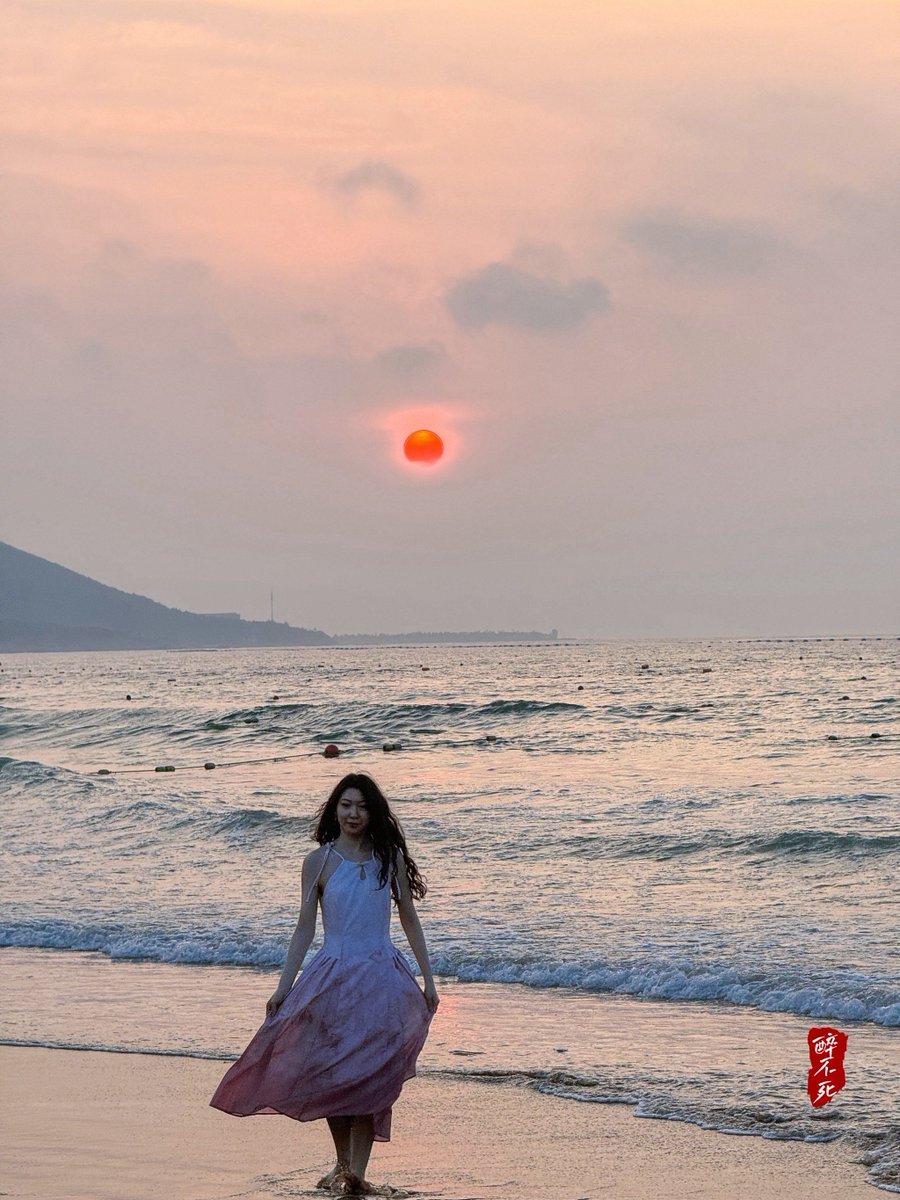 Pjson70's tweet photo. Just stumbled on a hidden coastal cove at sunrise—turquoise waves, soft golden sand, and zero crowds. This is the kind of quiet magic that makes travel worth every mile. https://t.co/fHor2NZWvJ
