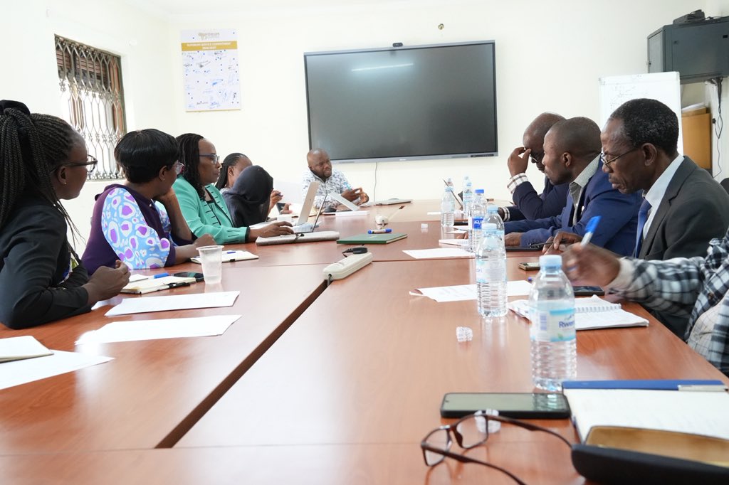 ruforumsec's tweet photo. Expanding partnerships! 🤝 

A delegation from #Zimbabwe, led by Prof. Fanuel Tagwira the Permanent Secretary of the Ministry of Higher & Tertiary Education, Innovation, Science and Technology Development, paid a courtesy visit to #RUFORUM as a long-standing alumnus & partner of #RUFORUM.

During the meeting, the delegation was briefed on #RUFORUM’s decade-long journey & its new strategic vision, looking ahead.The Zimbabwean team also shared the country’s education agenda & highlighted areas of convergence through which collaboration with #RUFORUM could be advanced.

The delegation comprised of:

1. Prof. Kuzvinetsa Peter Dzvimbo – Chief Executive Officer of @ZimcheOfficial 
2. Prof. Regis Chireshe – Chief Director, Quality Assurance at  @ZimcheOfficial 
3. Prof. Norman Takaidza – Chief Director at the Ministry of Higher Educatio Ministry of Higher and Tertiary ducation, Innovation, Science and Technology Development
4. Mr. Tinashe Zishiri – Registrar at @MidlandsState 
5. Mr. Biggy Ngwenya – Registrar at  @nustzim 
6. Dr. Tavengwa Bunhu – Deputy Dean and Senior Lecturer, School of Natural Sciences and Mathematics at @ChinhoyiCUT