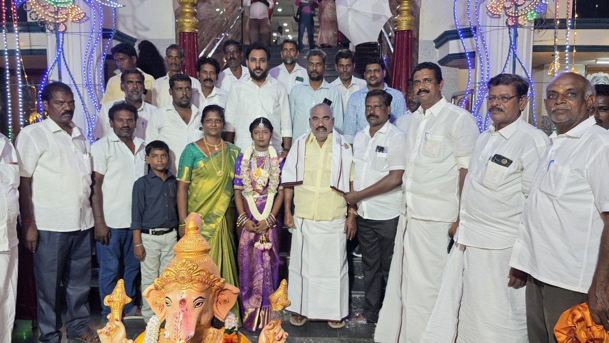 GingeeMasthan's tweet photo. விழுப்புரம் வடக்கு மாவட்டம் - செஞ்சி ஒன்றியம், சோ.குப்பம் திருமதி.புவனா செந்தில்குமார் அவர்களின் இல்ல மஞ்சள் நீராட்டு விழாவில் கலந்துகொண்டோம்.

@mkstalin | @Udhaystalin | @arivalayam https://t.co/EjqoEIfOqH