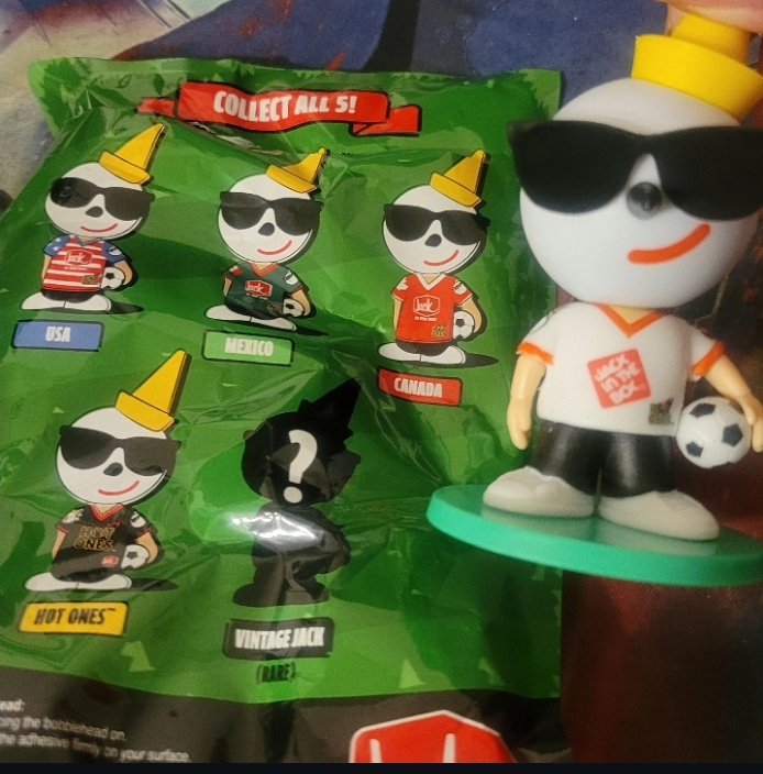 JaxsonXavier15's tweet photo. Looks like I got lucky @JackBox https://t.co/PKRE40c0sK