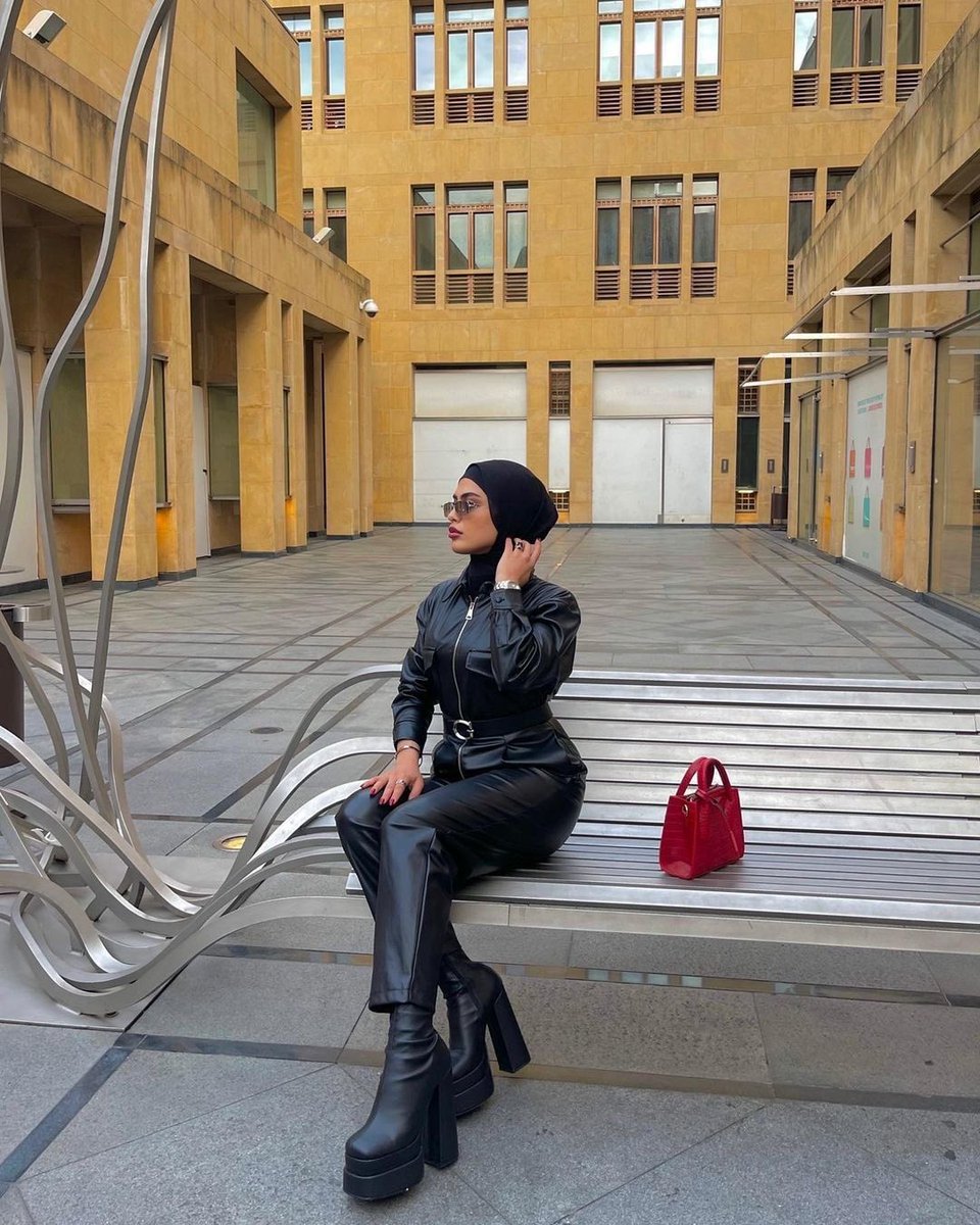 Hijabi Avenue tweet media