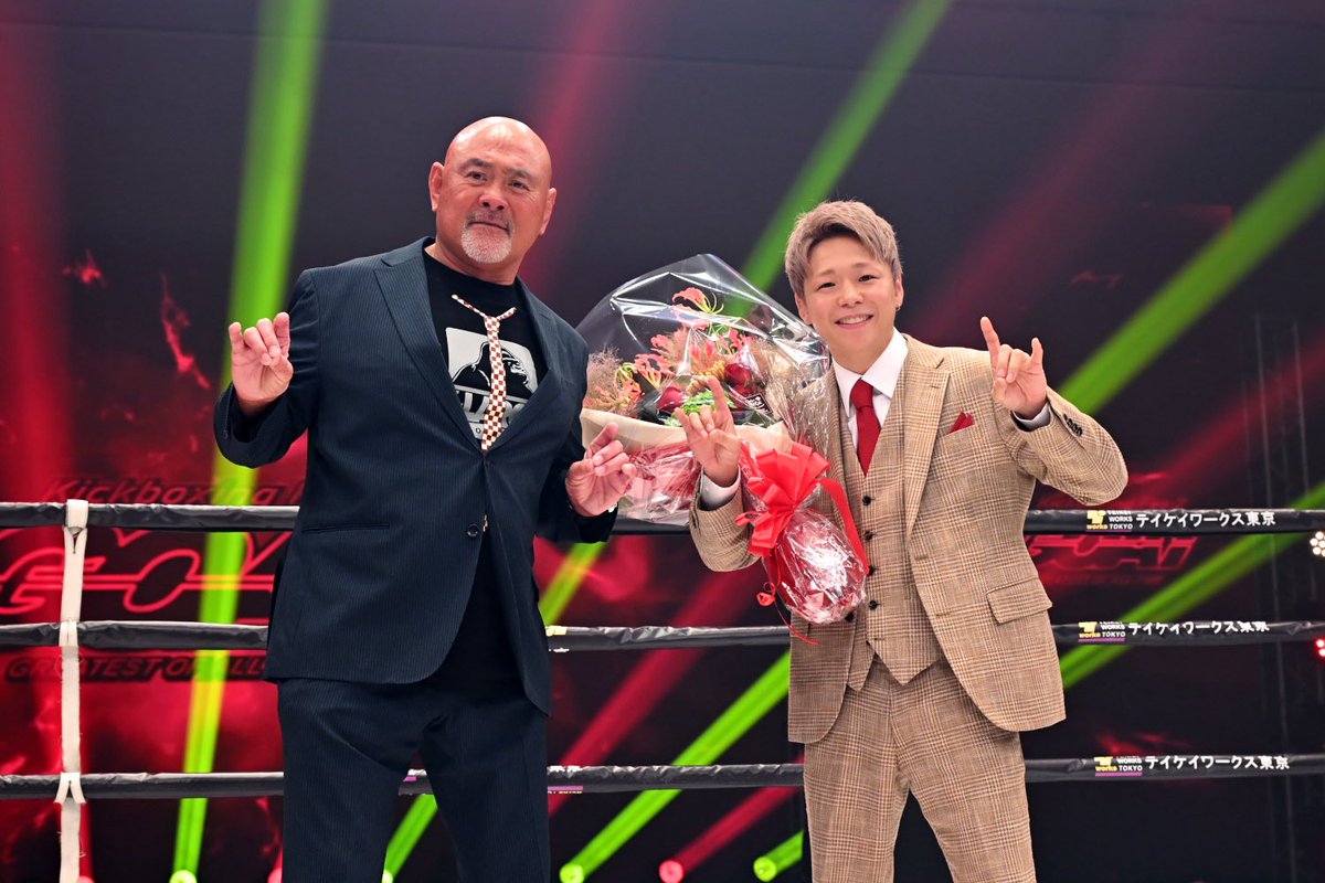 takerusegawa's tweet photo. セレモニーに参加してくれた
レオナ、大雅、正明、まっつん、雅和さん、葵、武藤さん
本当にありがとうございました💐
みんなに思い出がありすぎて
顔を見る度に嬉しくて泣きそうになった。
みんな忙しい中本当にありがとうございました🙏🏼 https://t.co/OOwA1ezCSm