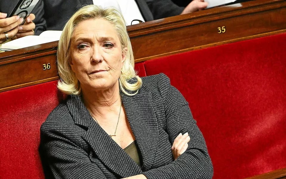 SIRÈNES tweet media