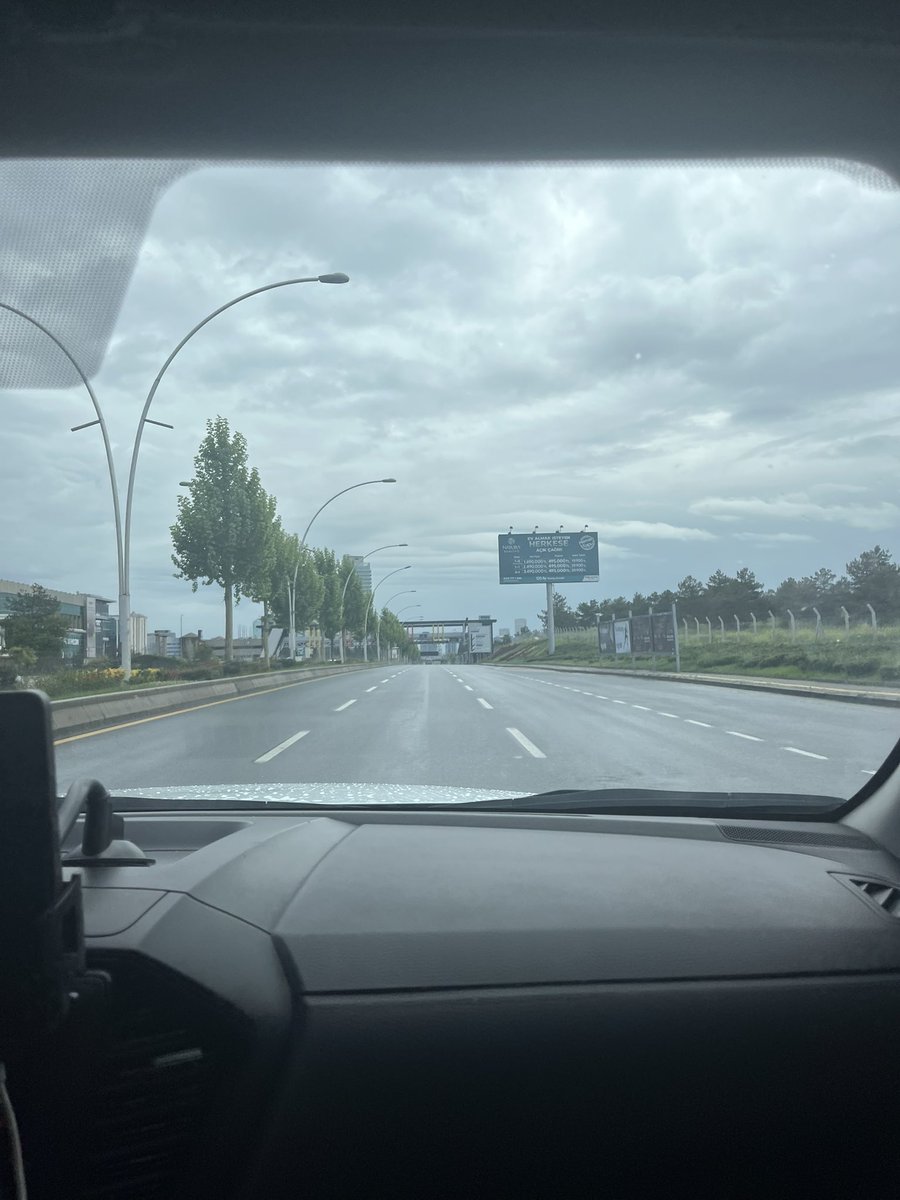 Vollkankoca's tweet photo. Böyle çok güzelsin böyle angaram bomboş…
#ankara https://t.co/wGsFeGOaje