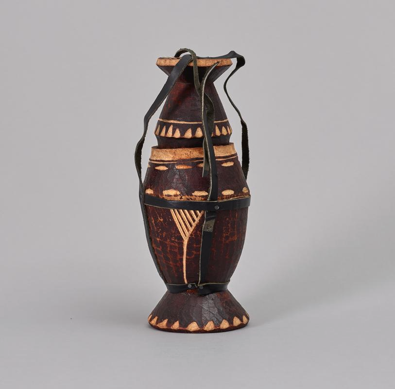 UGSP2's tweet photo. 🇸🇴 Ancient Somali African design and culture.
Dhiil, Barkin, Xeer and Koor. https://t.co/48CoOZJcfu